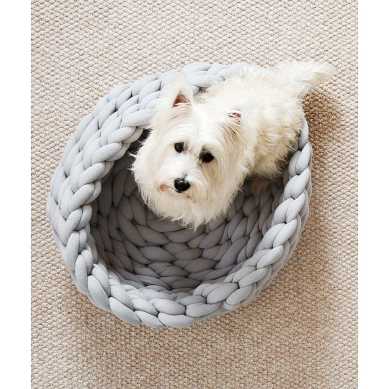 Braided Pet Bed - Cozy Indoor Pet Bed for Dogs and Cats