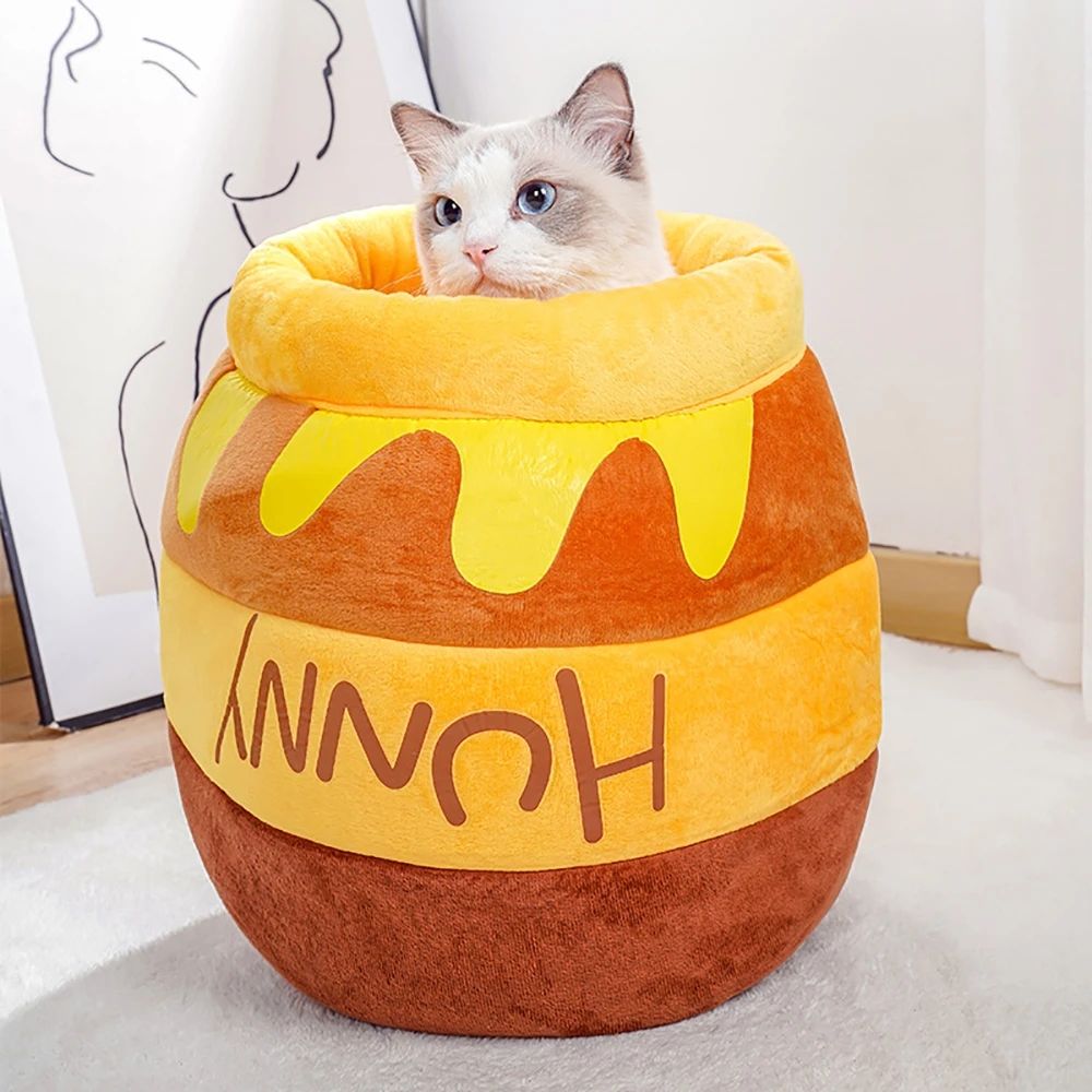 Pooh-Themed Cozy Pet Nest - Plush Cartoon Cat & Dog Bed with Canned Honey Design